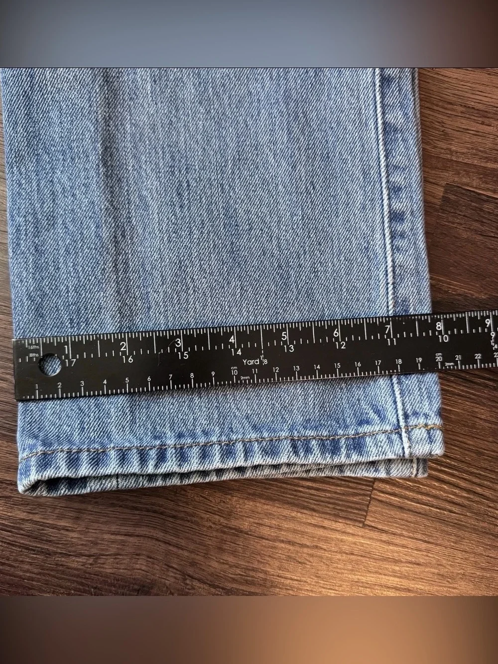 Levi's 501 Original Straight Leg Jeans W28 L31 Medium Wash Blue Cotton (0193)